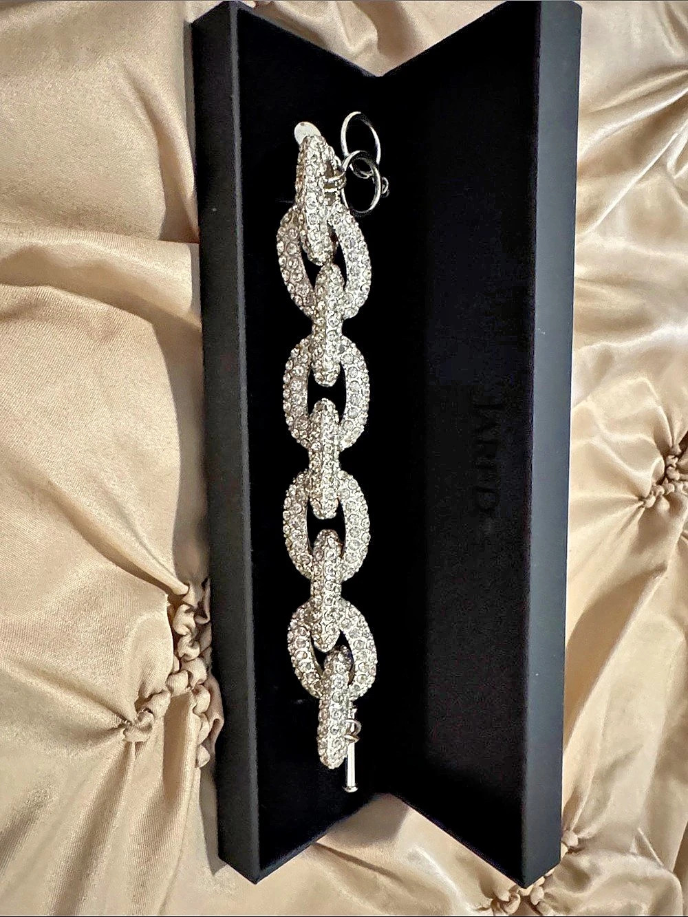 Rhinestone Silver-Tone Pavé Link Bracelet Like New